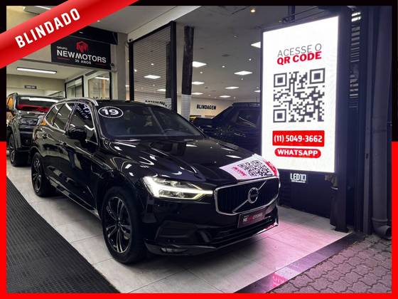 VOLVO XC60 2.0 T5 GASOLINA MOMENTUM AWD GEARTRONIC VOLVO XC60 2.0 T5 GASOLINA MOMENTUM AWD GEARTRONIC